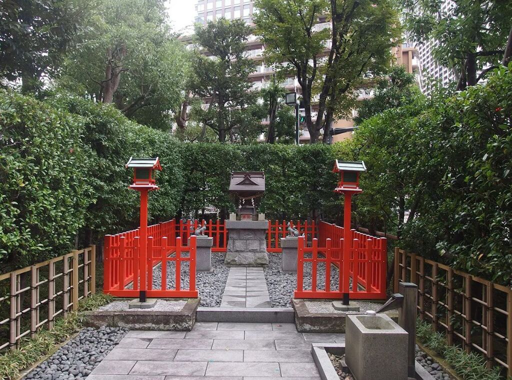 伏見稲荷大明神の外観