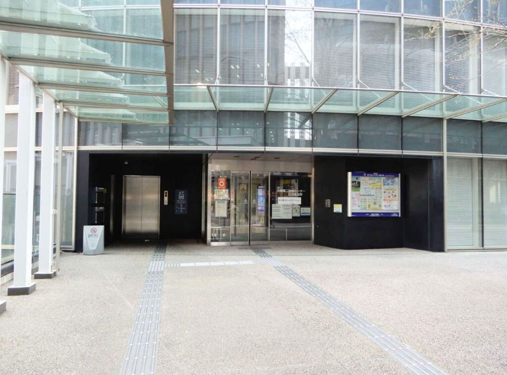 品川区 大崎第二地域センターの入口